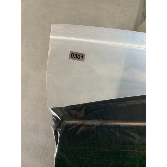 Mens Dockers Navy Blue Shorts Size 34 100% Cotton w/ Pockets - Picture 10 of 10